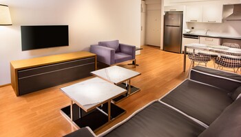 nish suite atasehir