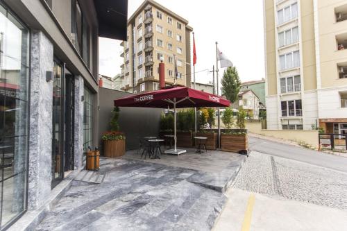 nish suite atasehir