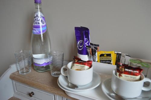 the crown pub and guesthouse