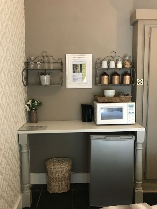 waterhouse guest lodges 202 lawley street