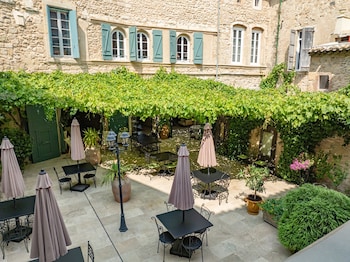 Chateau De Murviel,1 Place Georges Clemenceau,3 star