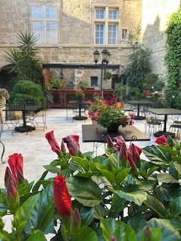Chateau De Murviel,1 Place Georges Clemenceau,3 star