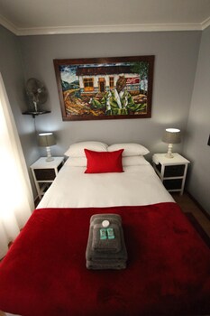 saltycrax backpackers and adventures