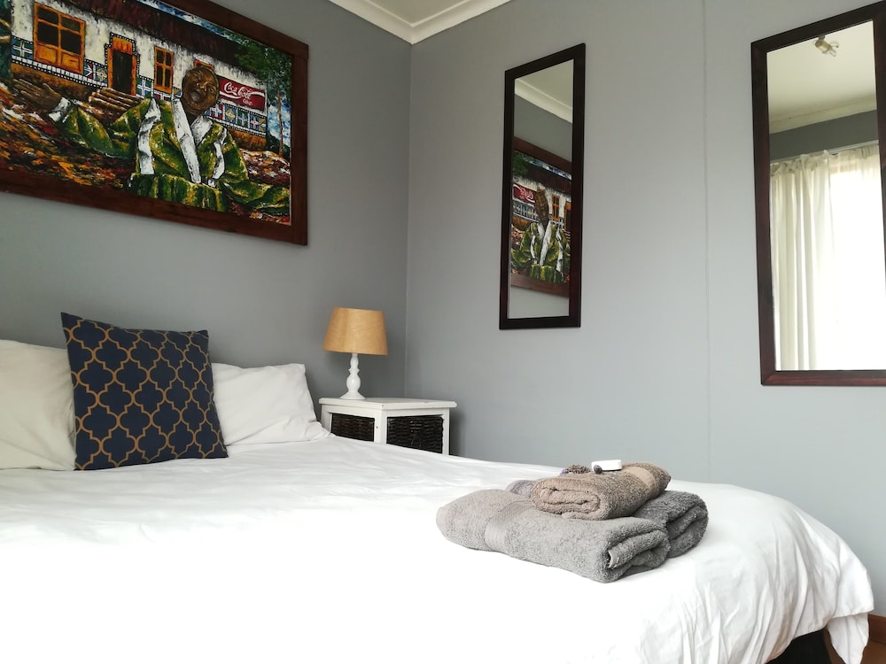 saltycrax backpackers and adventures