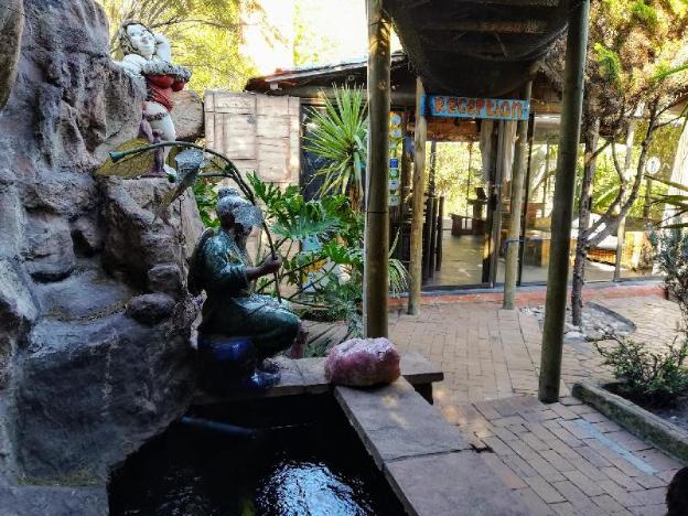 saltycrax backpackers and adventures