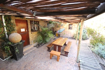 saltycrax backpackers and adventures