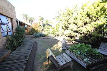 saltycrax backpackers and adventures