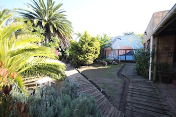 saltycrax backpackers and adventures