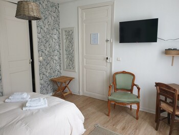 chambres dhotes et gites labri sous roche