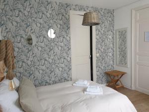 chambres dhotes et gites labri sous roche