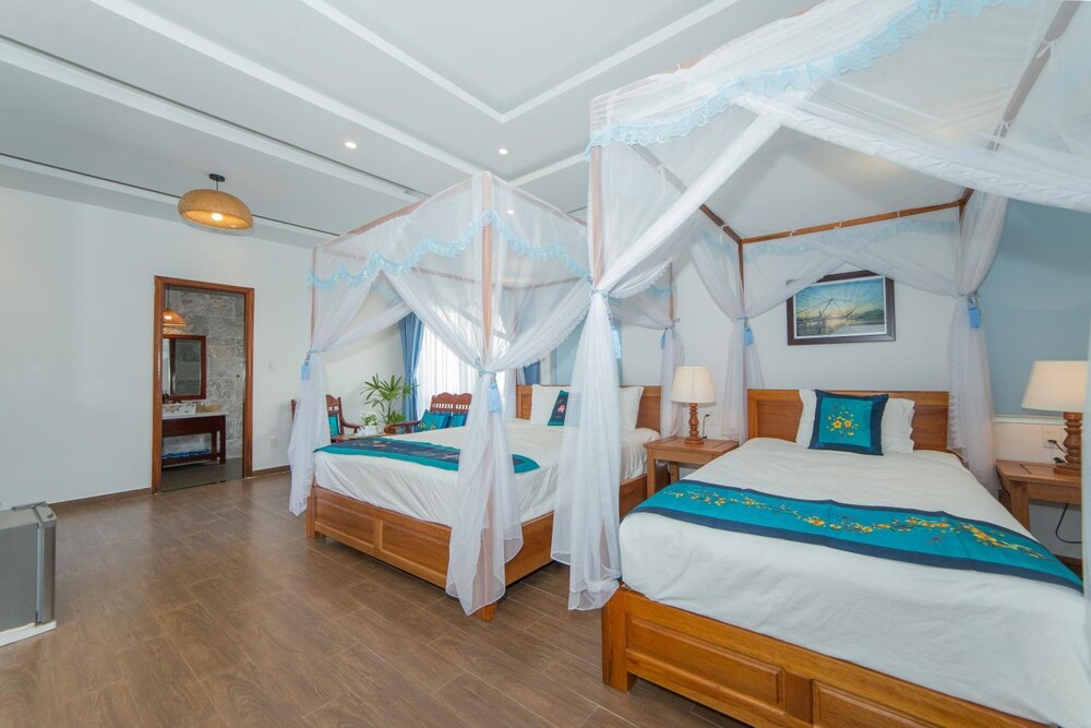 sea village homestay