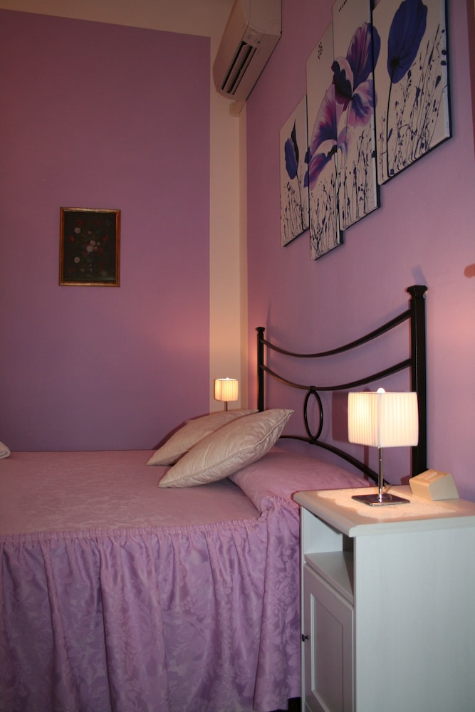 la mimosa bed and breakfast