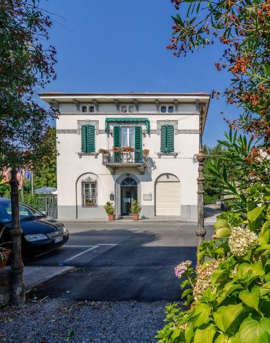 la mimosa bed and breakfast