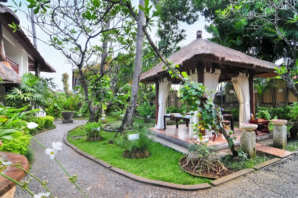 sativa sanur cottages