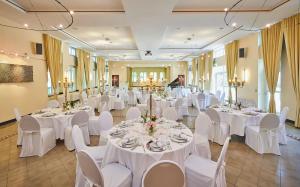 mutterhaus dusseldorf hotel