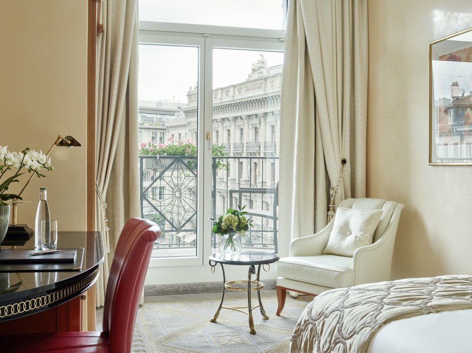 savoy hotel baur en ville