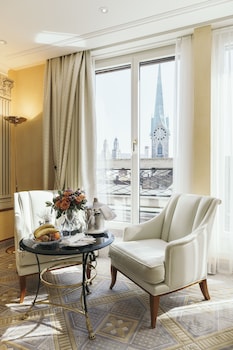 savoy hotel baur en ville