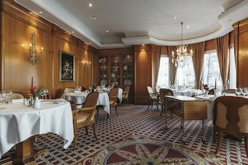 savoy hotel baur en ville