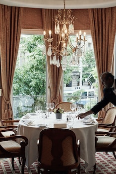 savoy hotel baur en ville