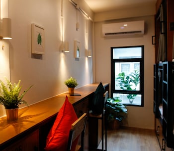 tropical summer hostel