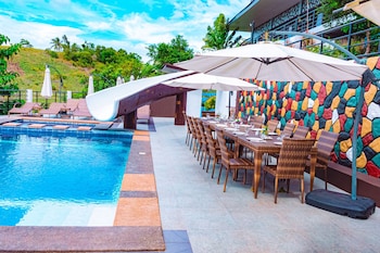 marqis sunrise sunset resort and spa