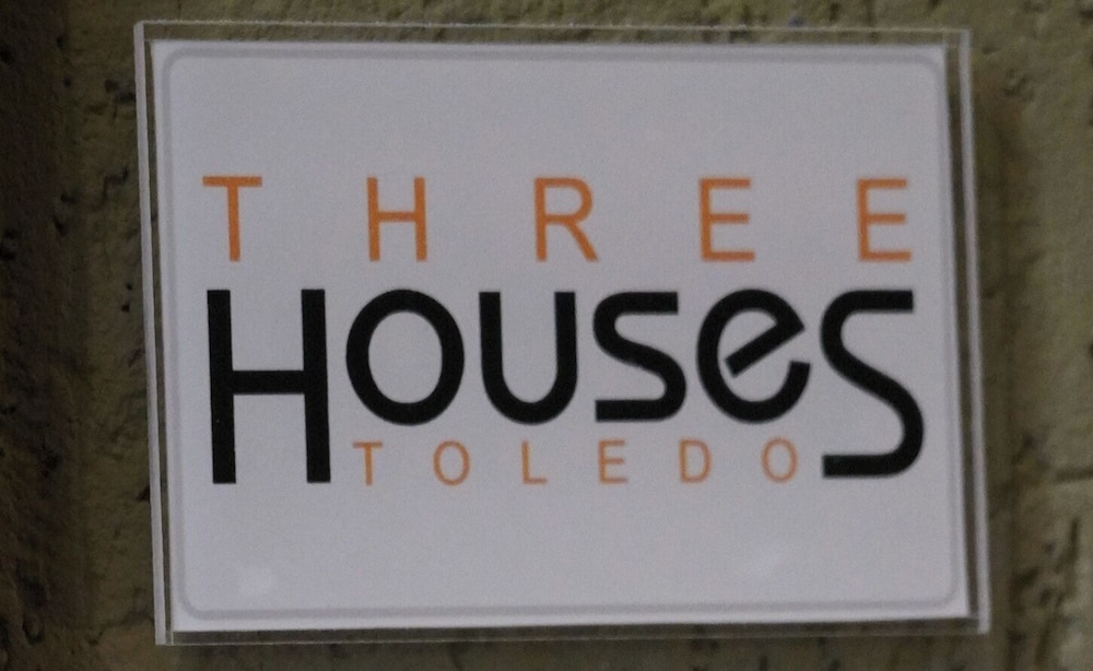 three houses toledo