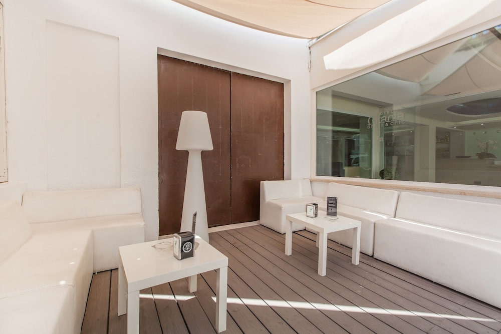 hotel gracia grace and chic