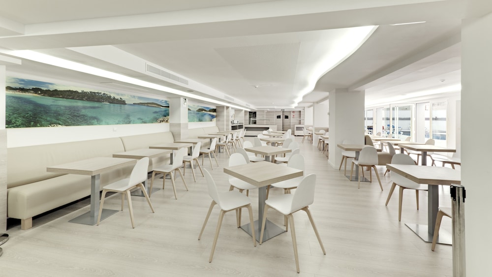 hotel gracia grace and chic