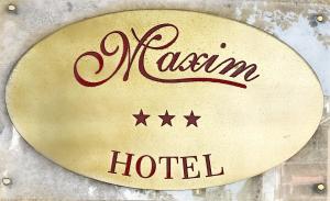 hotel maxim