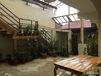 zuric pension coron