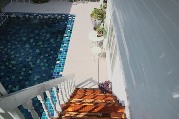secret garden pool villa