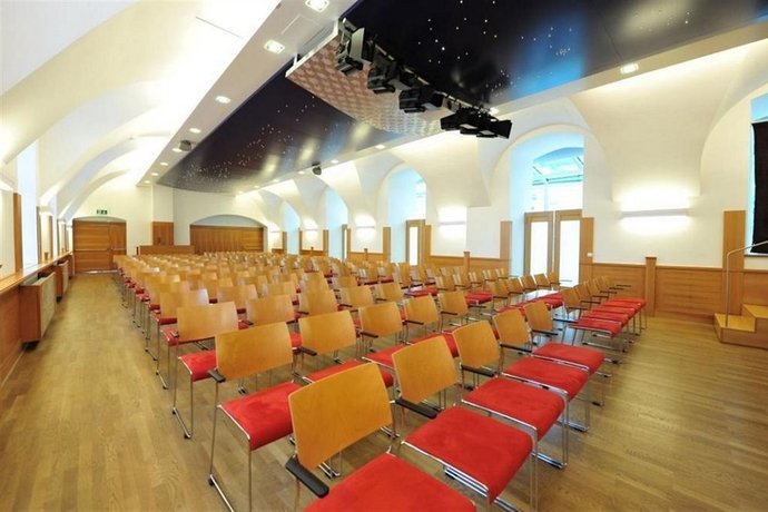 reinisch just rooms