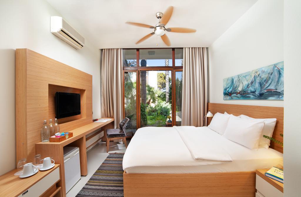 the lifeco bodrum well being center adults only