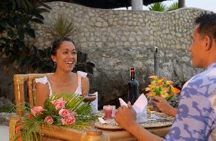 kasai village dive resort