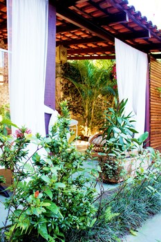 hotel canto do rio maresias