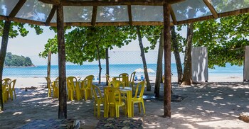 hotel canto do rio maresias