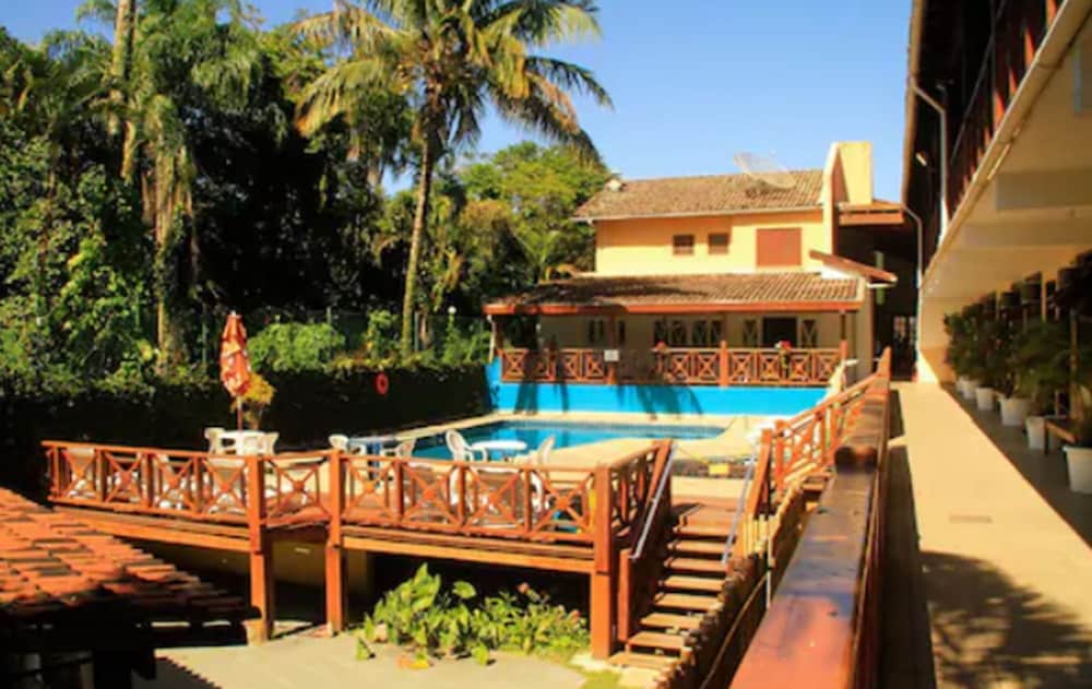 hotel canto do rio maresias