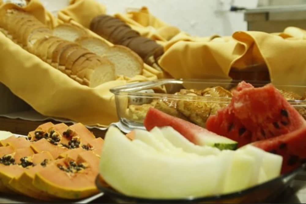 hotel canto do rio maresias