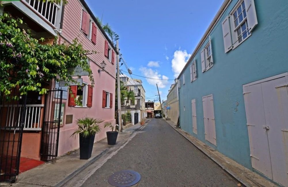 historic apt in heart of christiansted