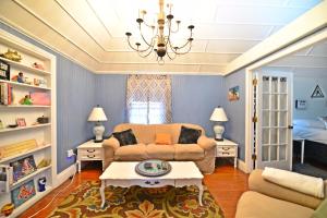 historic apt in heart of christiansted