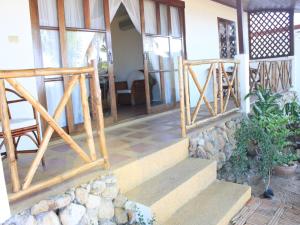 the waterfront hotel at fishermans village