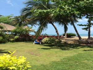 the waterfront hotel at fishermans village