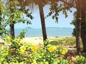 the waterfront hotel at fishermans village