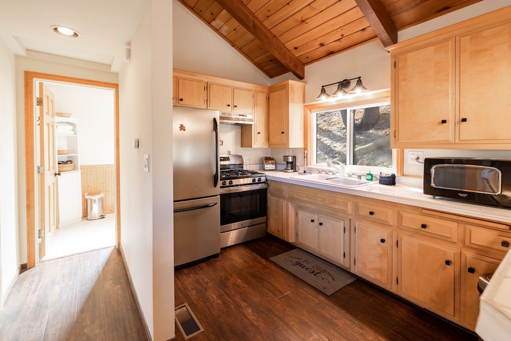 black oak cabin 1977 by big bear vacations