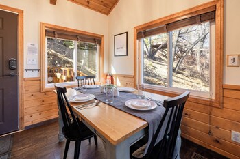 black oak cabin 1977 by big bear vacations