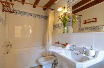 Can Busquets,Estellencs>>Banyalbufar,3 star