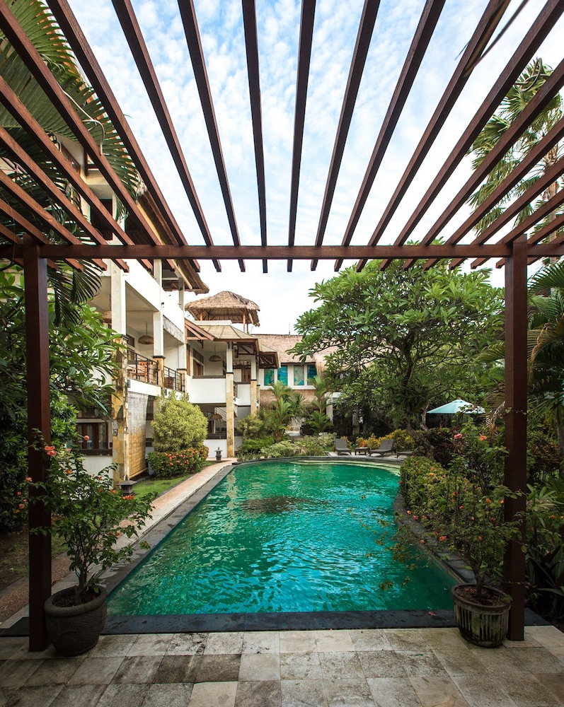 ecosfera hotel