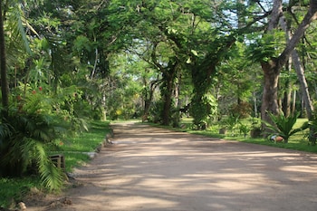blue bay village