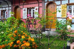 little colmar homestay and pottery studio
