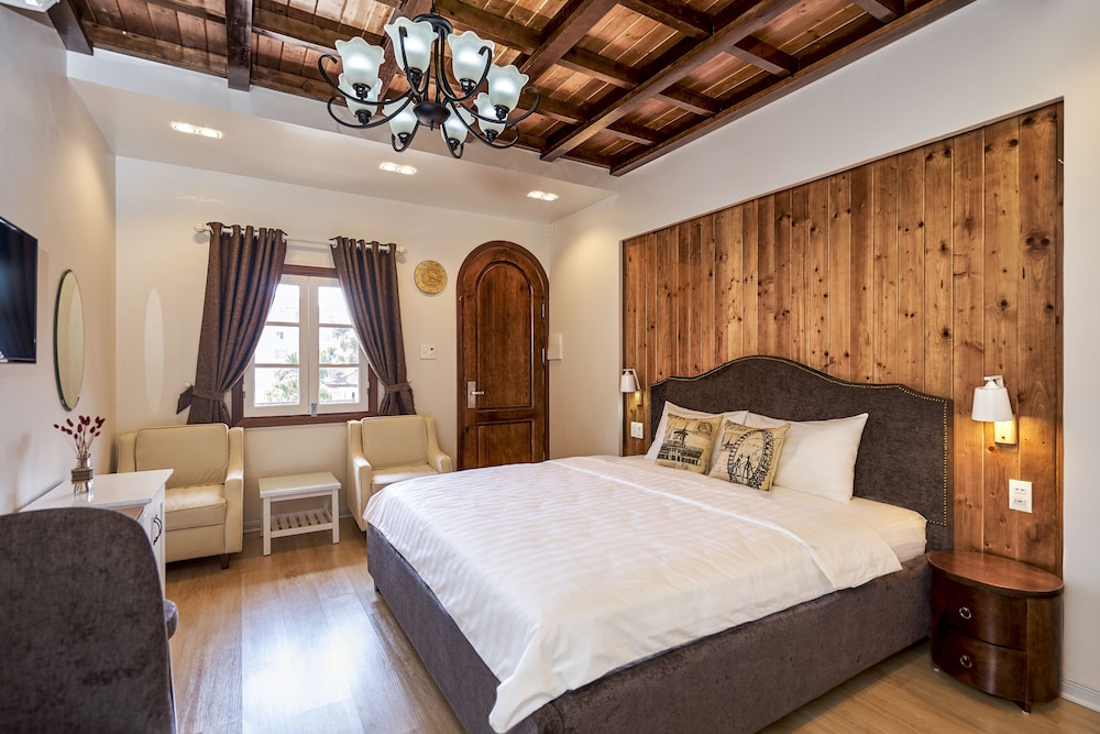 little colmar homestay and pottery studio